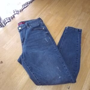 Jennifer Lopez Women Sz 10 Sculpt Skinny Light Wash Blue Jeans Distressed Fray